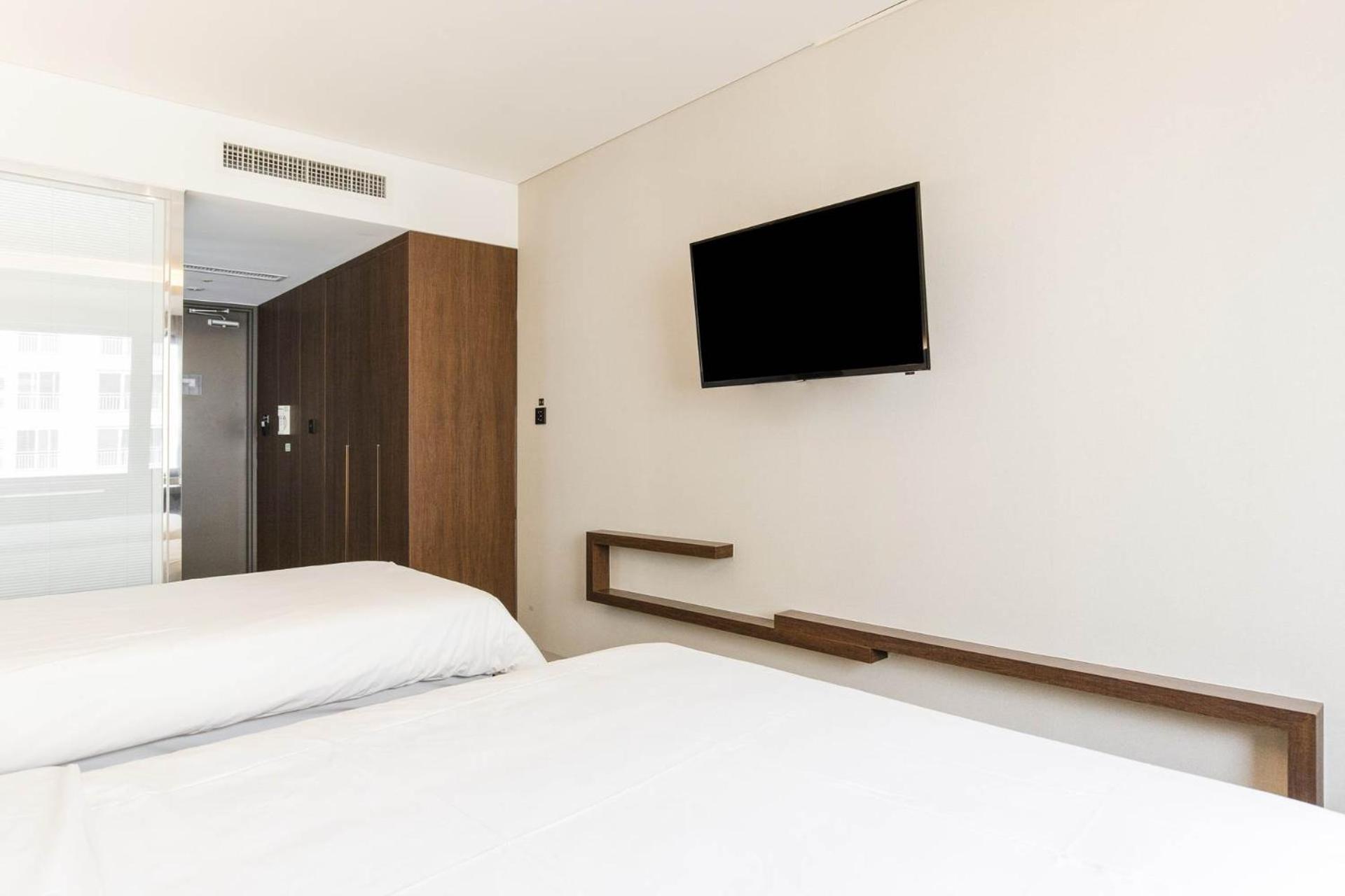 Hotel Elora Сувон Екстер'єр фото