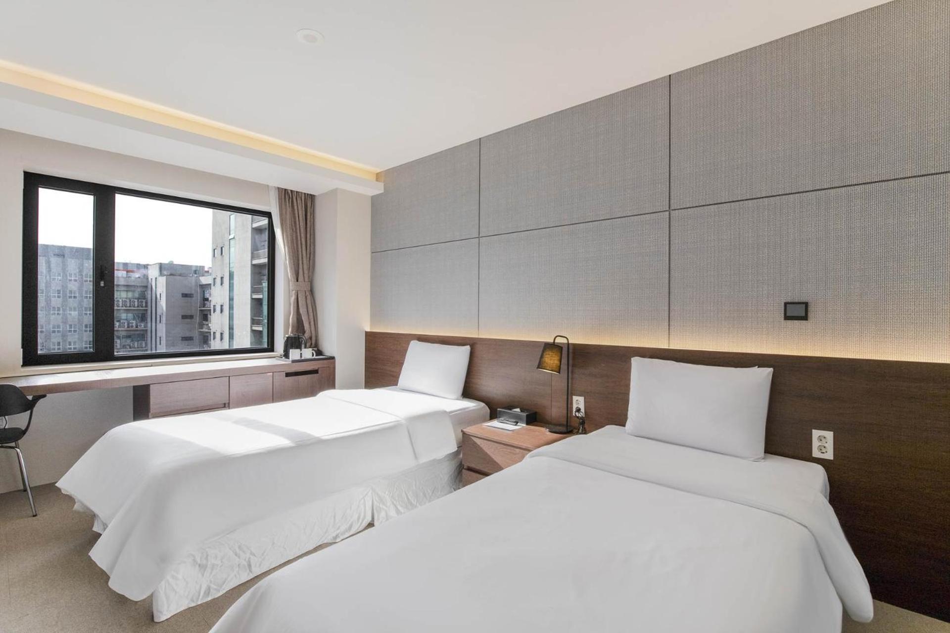 Hotel Elora Сувон Екстер'єр фото